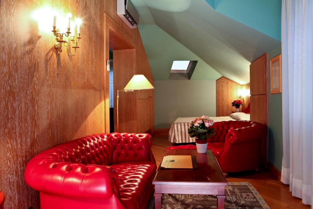 Da Oe Vittorio Srl Hotel Recco